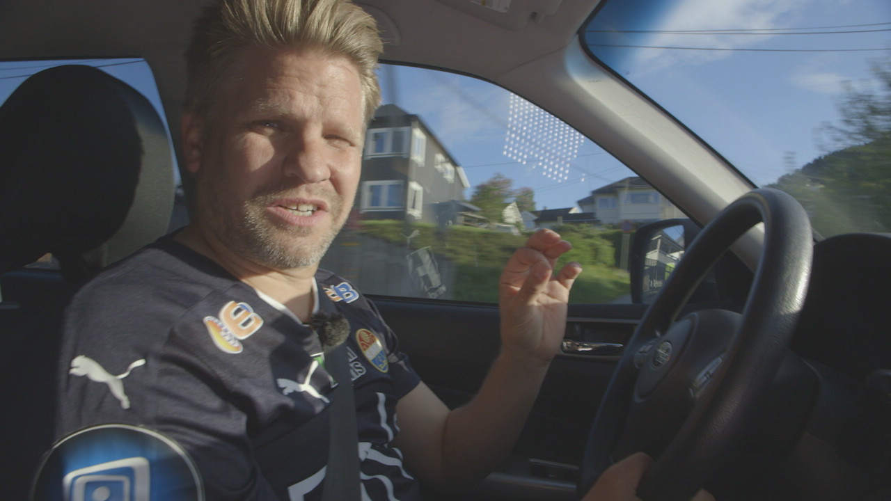 Med flagget til topps - Thomas